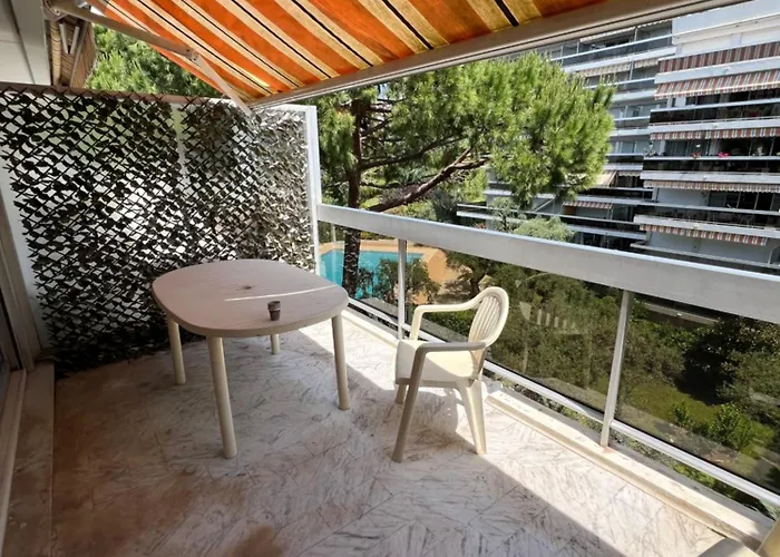 Beautiful In Juan Les Pins Апартаменты